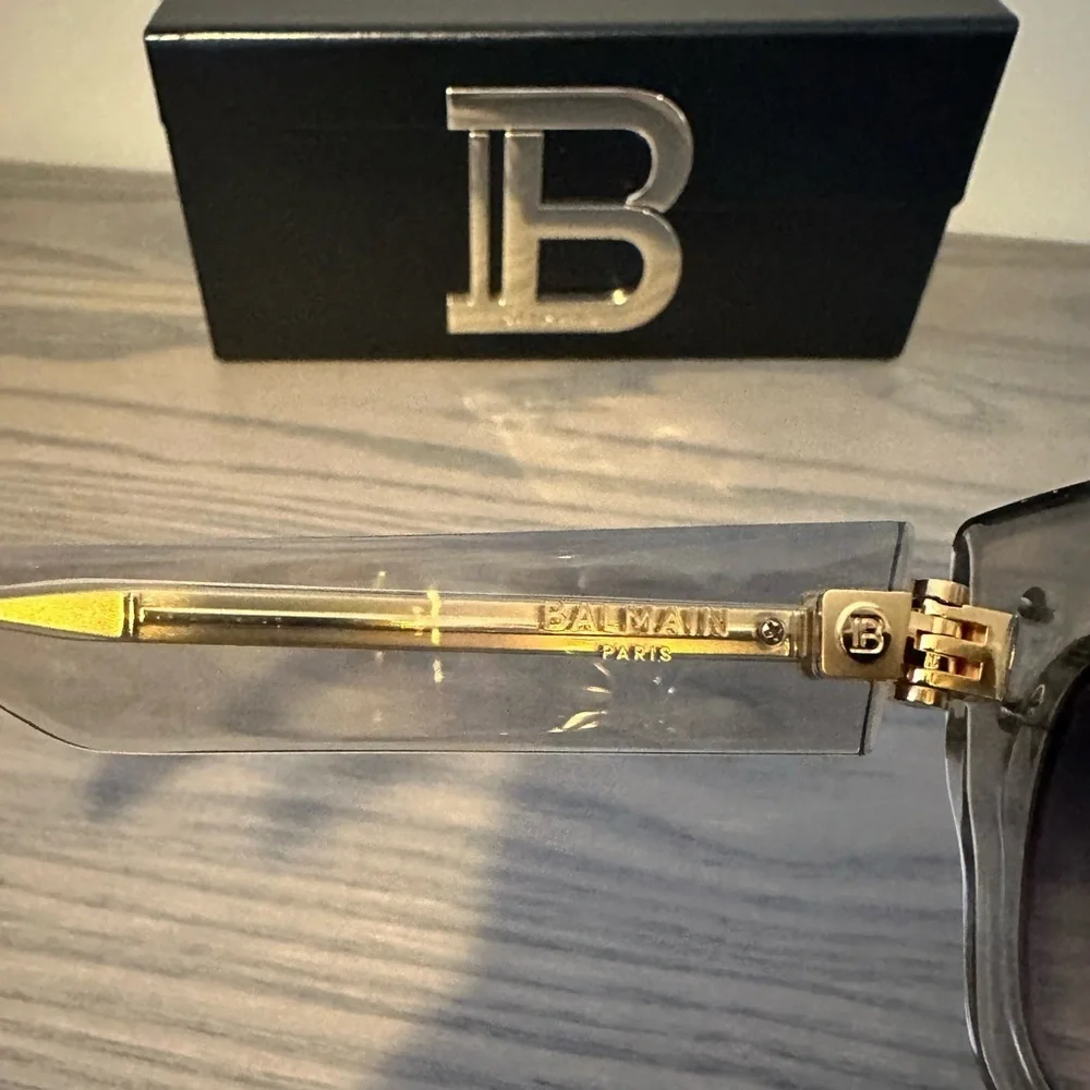 BALMAIN BII SUNGLASSES